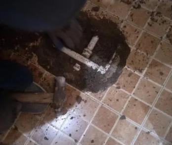 隆回卫生间漏水维修公司为您分享下卫生间渗水如何处理及注意事项